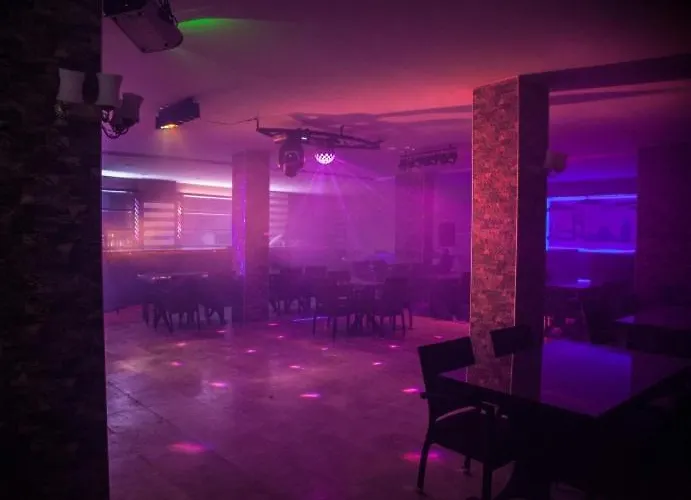 Comet Deluxe Апарт-отель Мармарис