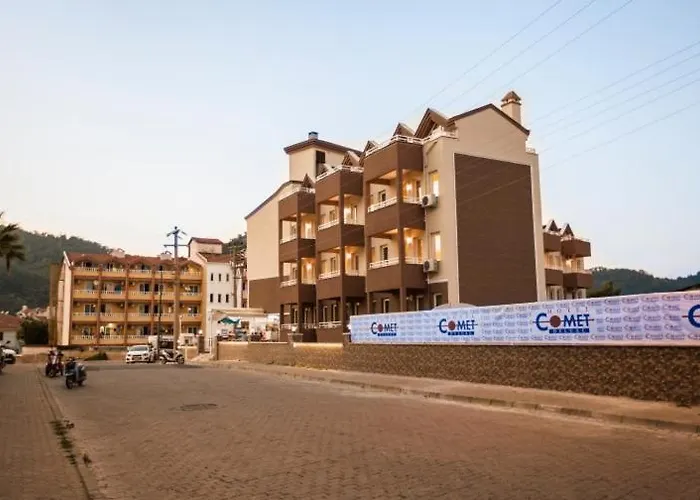 Apartmanhotel Comet Deluxe *