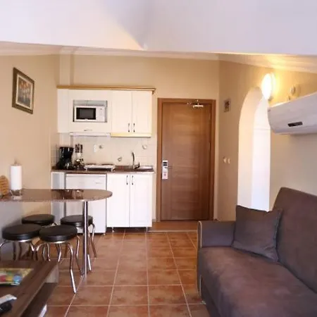 Lägenhetshotell Comet Deluxe