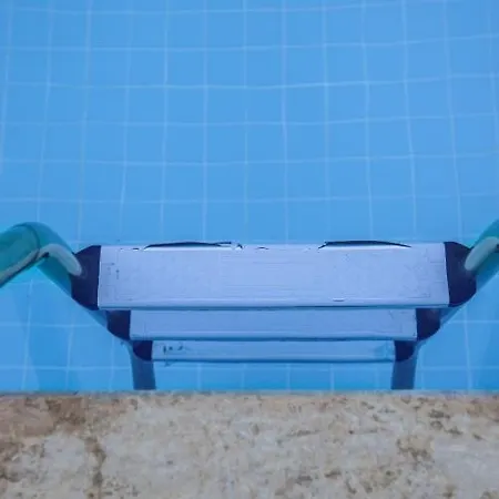 Aparthotel Comet Deluxe *