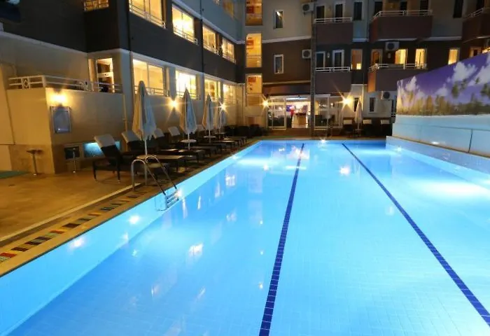 Apart-hotel Comet Deluxe *